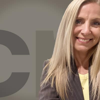 Camilla Ravn Madsen · CRM Grafisk & Ec-commerce